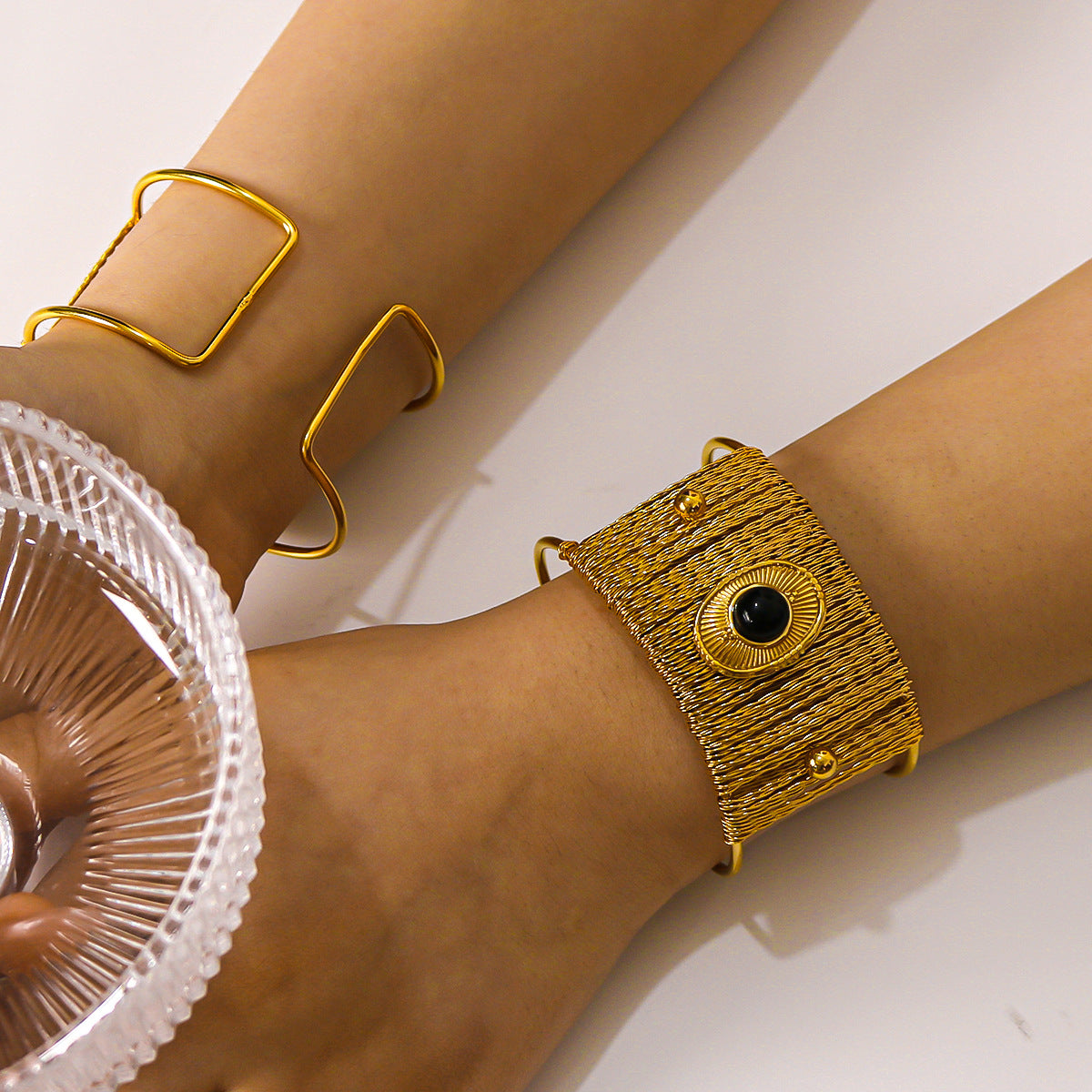 The Lunara Cuff