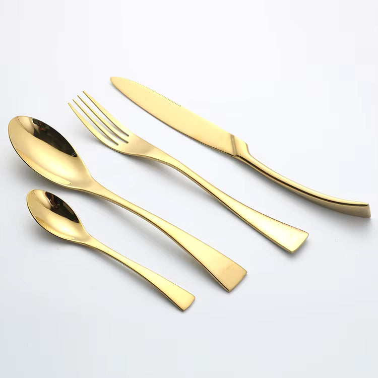 مجموعة أدوات المائدة مونارك